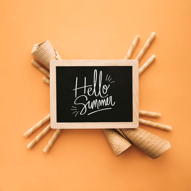 Ice Cream Mockup With Slate Psd