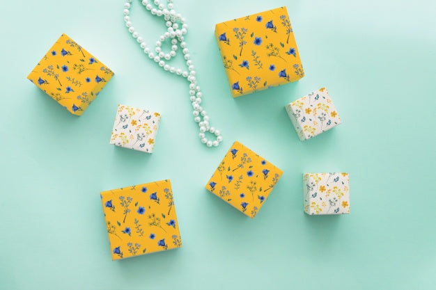 Jewelry And Packaging Mockup Psd