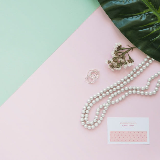 Jewelry And Packaging Mockup Psd