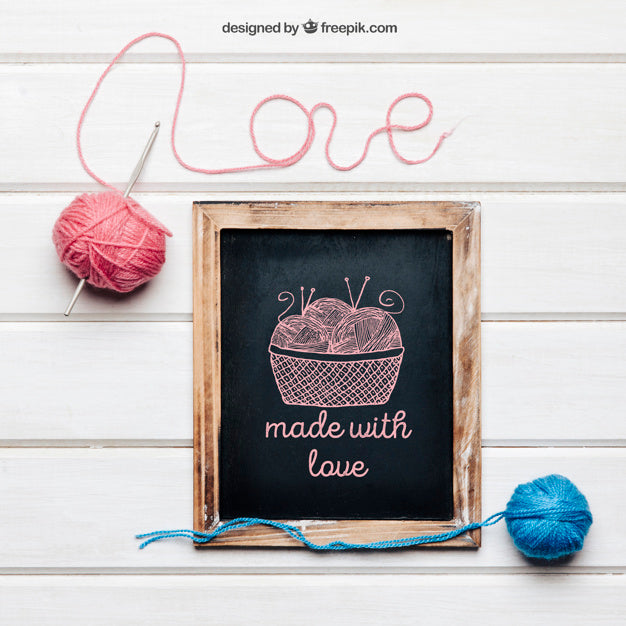 Knitting And Love Mockup With Slate Psd