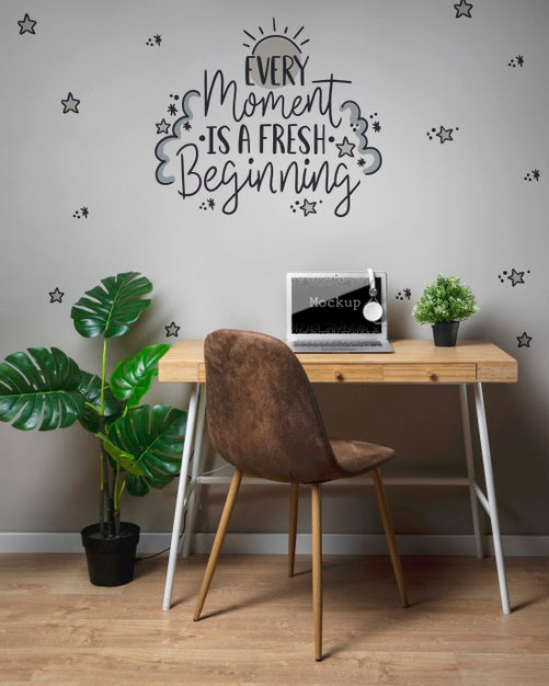 Laptop Mock-Up With Inspirational Phrase Psd