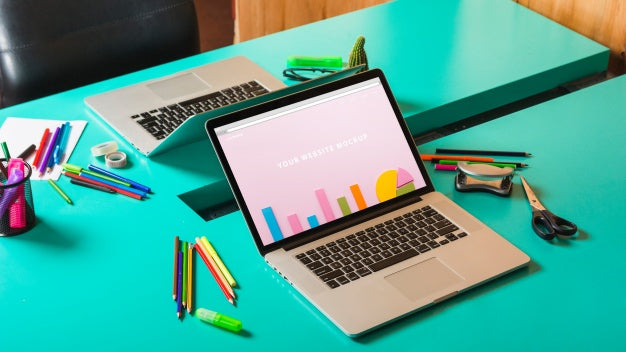 Laptop Mockup On Desk Psd
