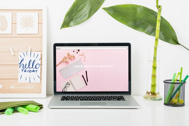 Laptop Mockup On Desk Psd