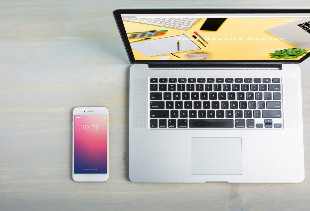 Laptop Mockup On Desk Psd