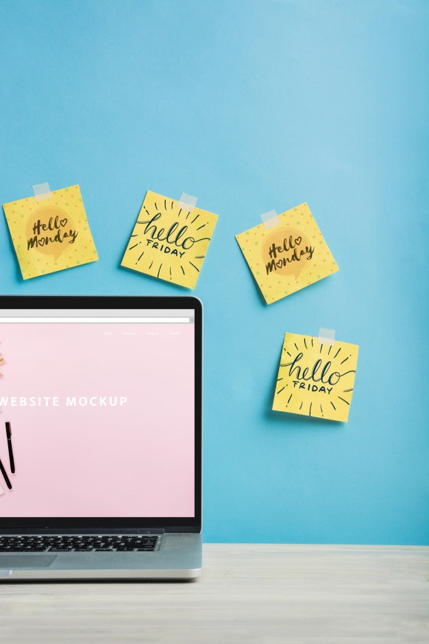 Laptop Mockup With Sticky Notes Psd