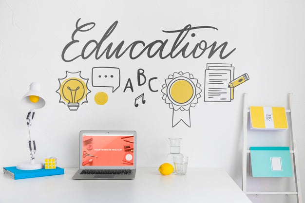 Laptop With Mockup Screen In Clean And Tidy Workspace. Education Theme Psd