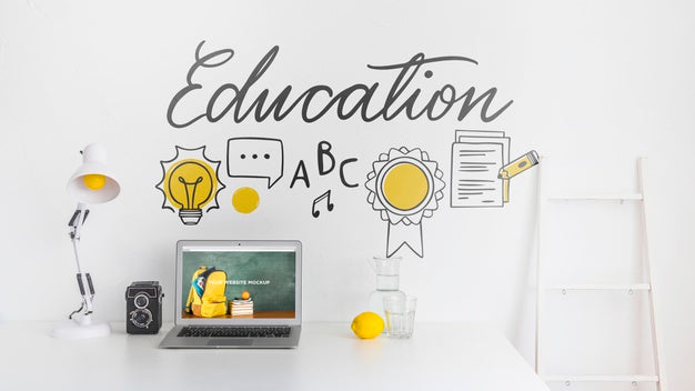 Laptop With Mockup Screen In Clean And Tidy Workspace. Education Theme Psd