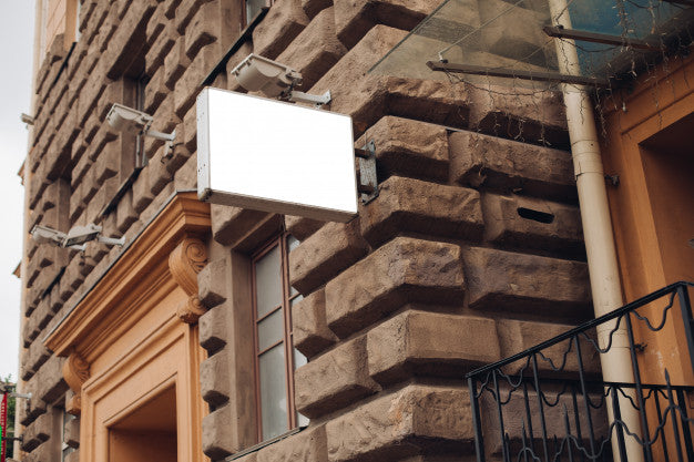 Large Shield For Outdoor Advertising, Installed Along Highways, Streets And Crowded Place Psd