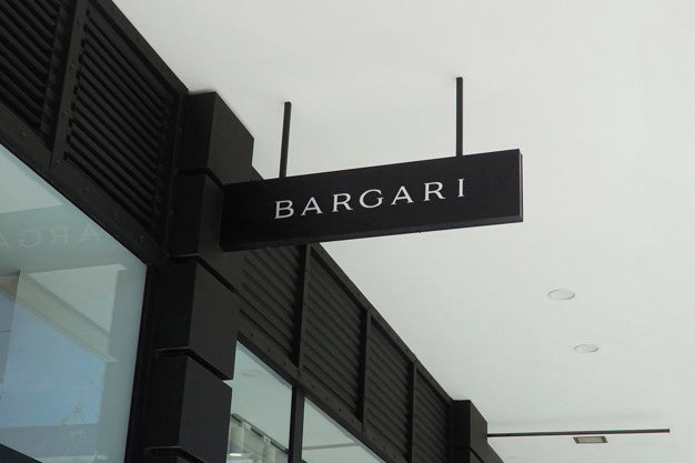 Logo Mockup Black Hang Sign Psd