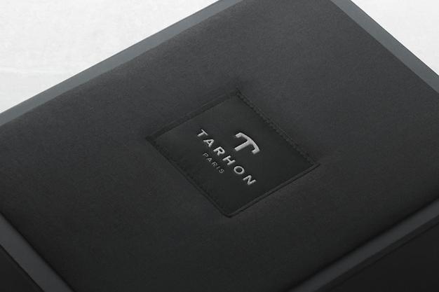 Logo Mockup Box Label Psd