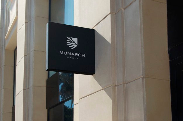 Logo Mockup Modern Black Hanging Sign Psd