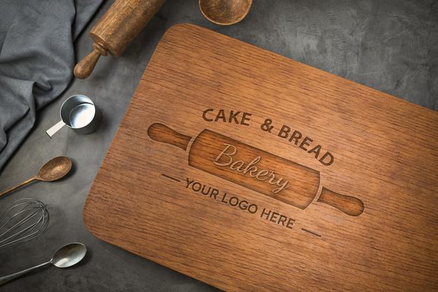 Logo Mockup On Wooden Cutting Board Psd