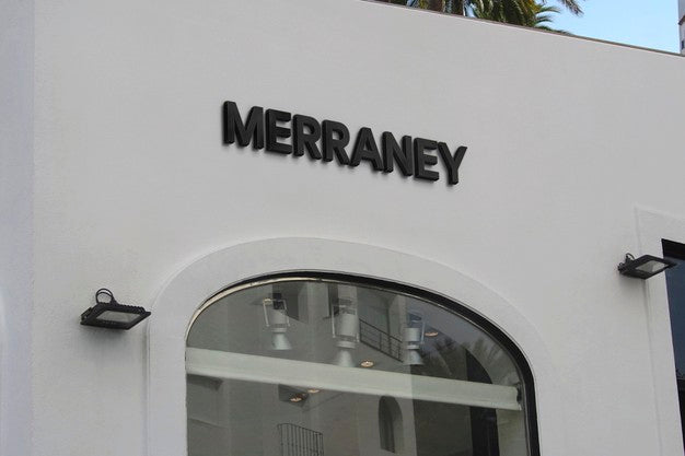 Logo Mockup White Facade Black Sign Psd