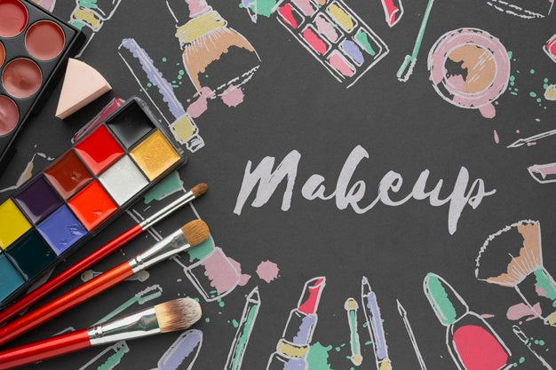 Makeup Palette On Table Mock-Up Psd