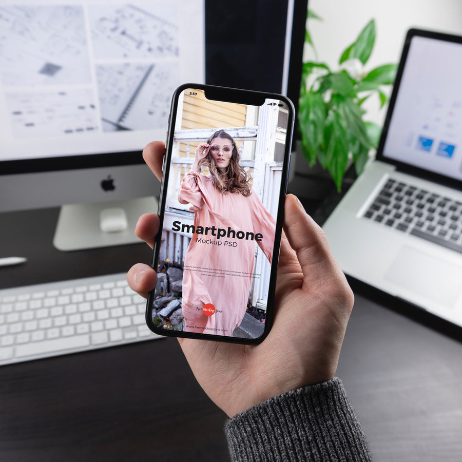 Man Holding Smartphone Mockup Psd 2019
