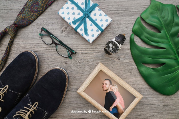 Masculine Composition With Photo Frame Psd