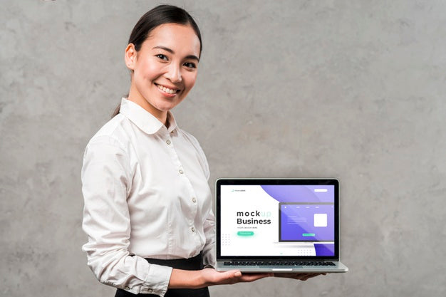 Medium Shot Woman Holding Laptop Psd