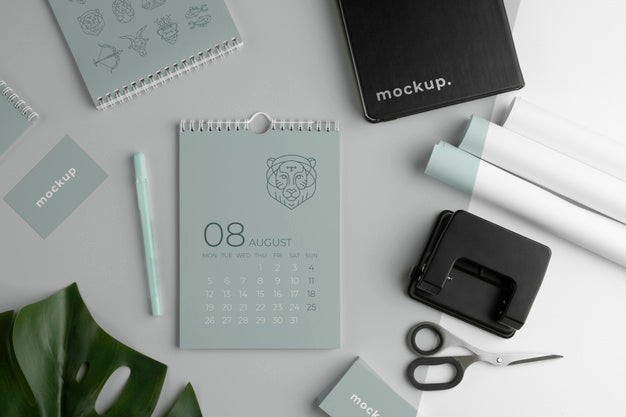 Minimalist Mock-Up Calendar Arrangement Psd