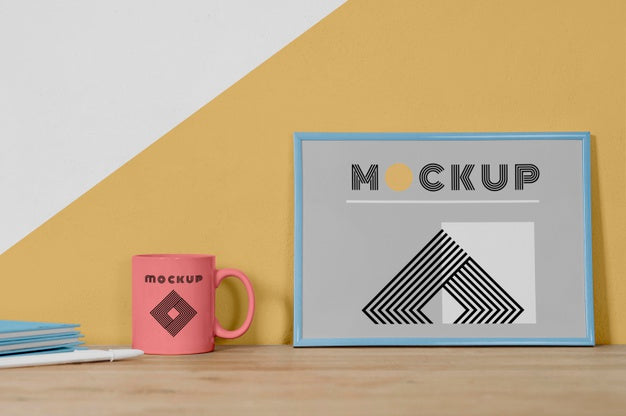 Mock Up Frame On Desk Psd
