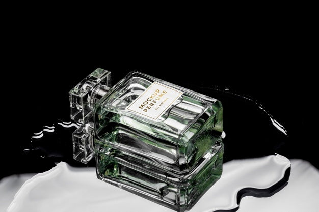 Mock-Up Of Glass Bottle Of Perfume With Clear Water Psd