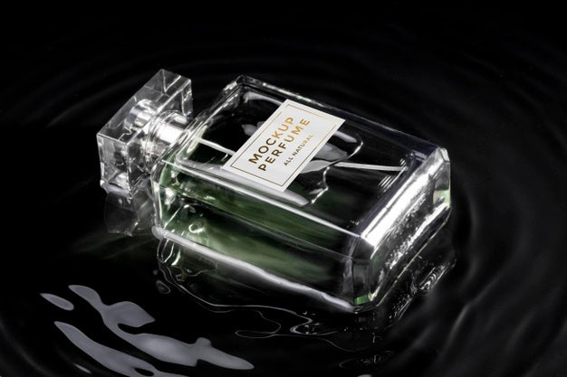 Mock-Up Of Glass Bottle Of Perfume With Clear Water Psd