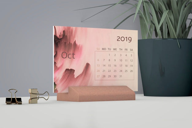 Mock Up Of Watercolor Calendar Psd