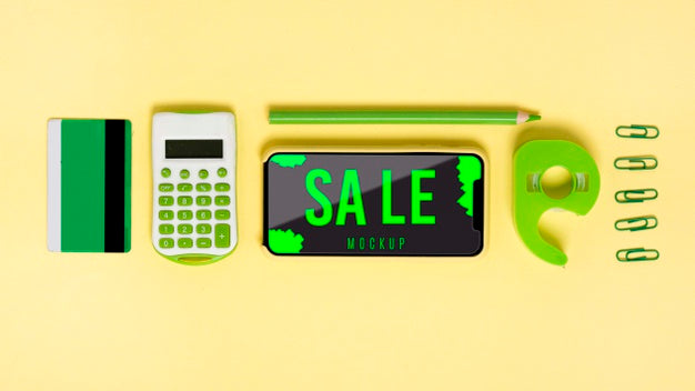 Mock-Up Shoppings Tools On Table Psd