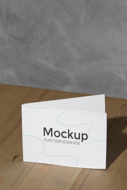 Mockup Card On The Table With Shadows Psd