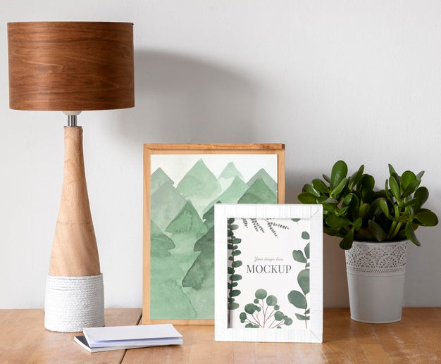 Mockup Frame On Table Psd