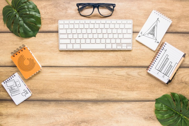 Mockup Of Notepads With Internet Of Things Concept Psd