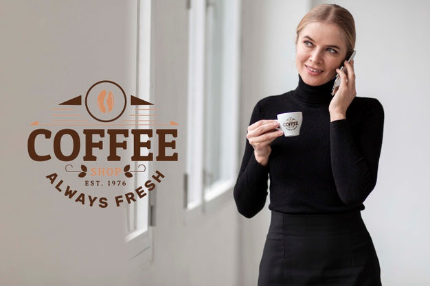 Modern Woman Concept Mock-Up Psd