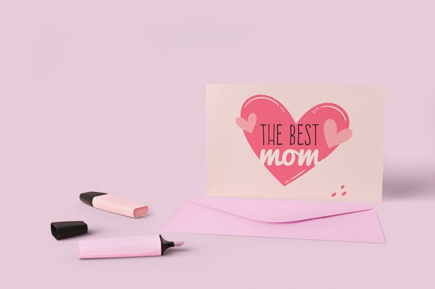 Mother'S Day Card And Envelope With Mock-Up Psd
