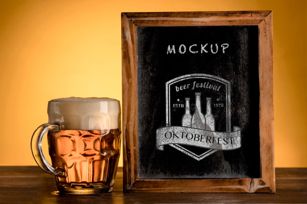 Mug Of Beer With Foam Next To Frame Psd