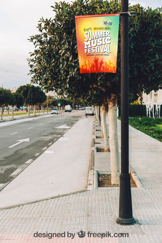 Mupi Mockup At Road Psd