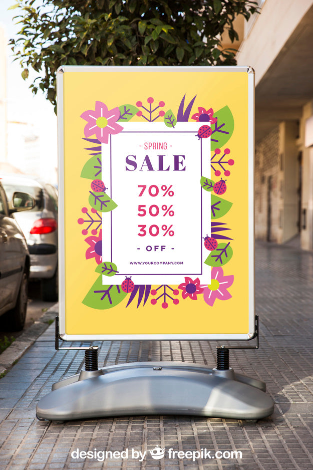 Mupi Mockup Template In City Street Psd