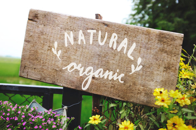 Natural Organic Wooden Sign Board Mockup Psd