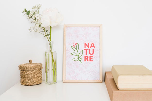 Nature Mock-Up And White Roses Psd