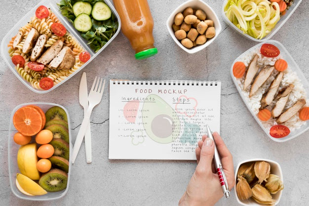 Notebook Mock-Up With Organic Food Psd