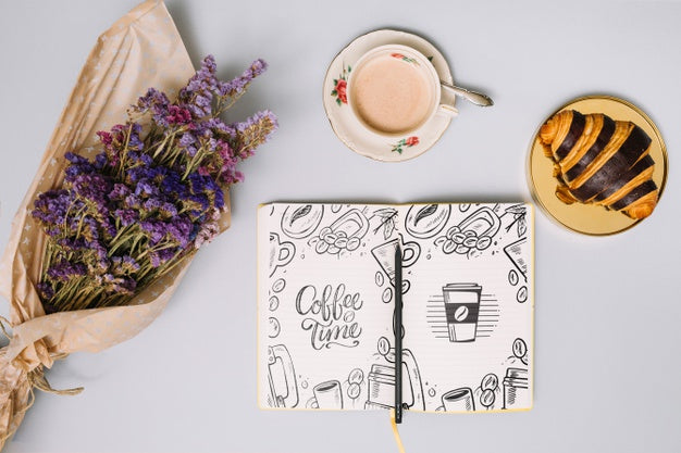 Notebook Mockup With Spring Concept Psd