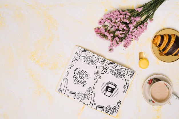 Notebook Mockup With Spring Concept Psd