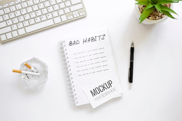 Notebook With Bad Habit List On Office Psd