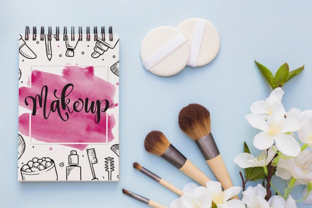 Notepad Mockup With Beauty Concept Psd