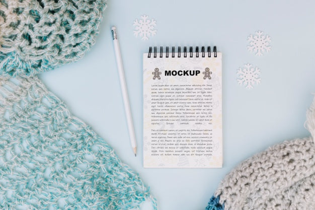 Notepad Mockup With Christmas Concept Psd