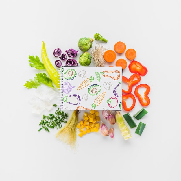 Notepad Mockup With Healthy Food Concept Psd