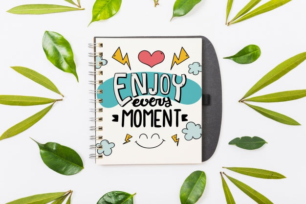 Notepad Mockup With Tropical Leaves Psd