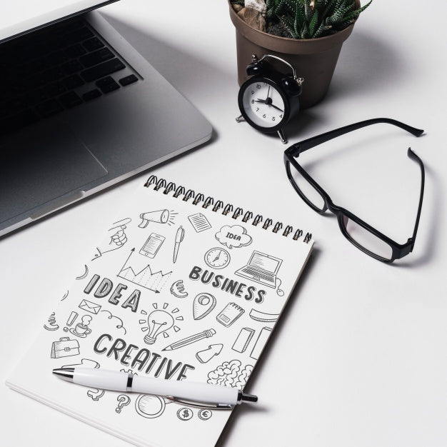 Notepad Mockup With Workspace Elements Psd