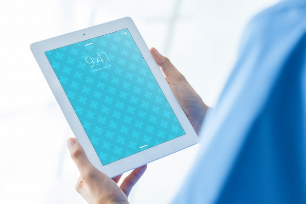 Nurse Presenting Tablet Psd