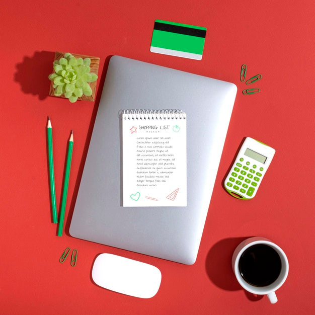 Online Shopping On Laptop Psd