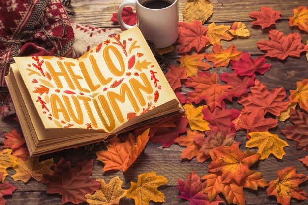 Open Book Mockup With Autumn Concept Psd