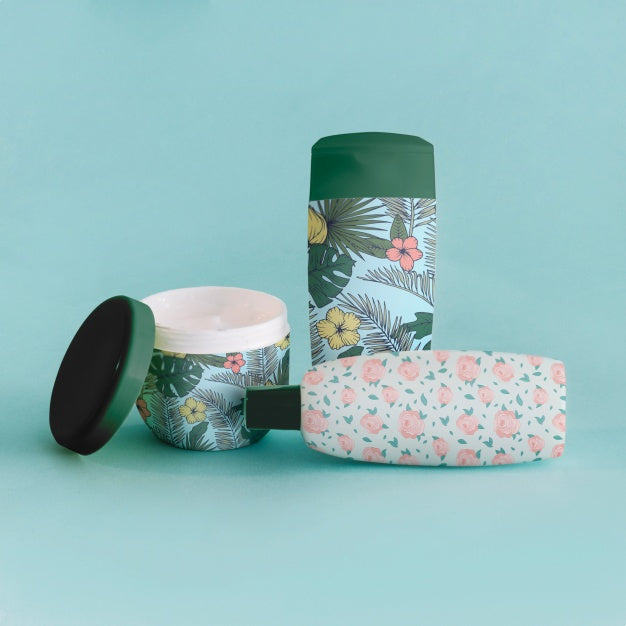 Packaging Mockup With Beauty Products Psd